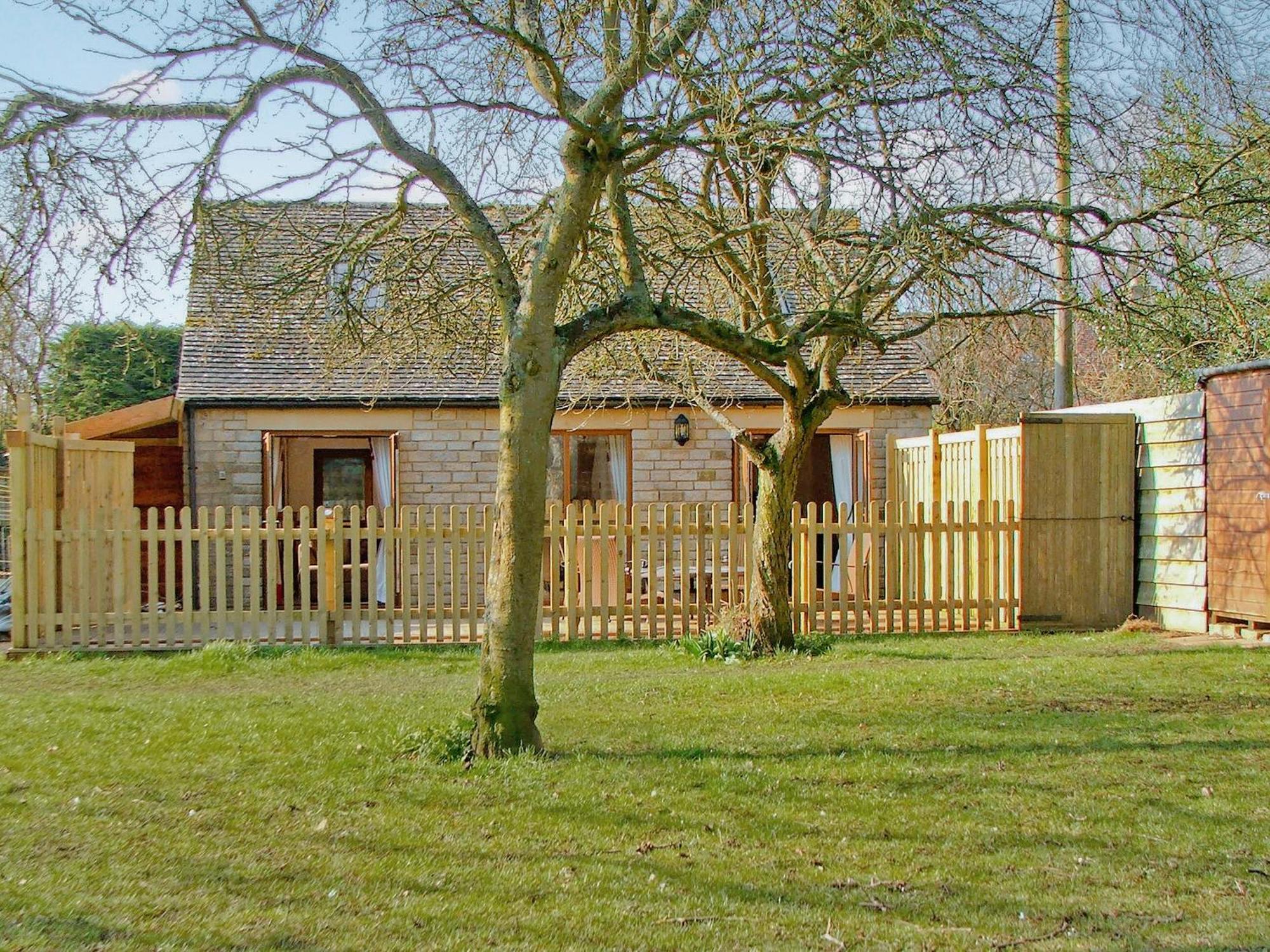 Dove Cottage Ampney Crucis ภายนอก รูปภาพ